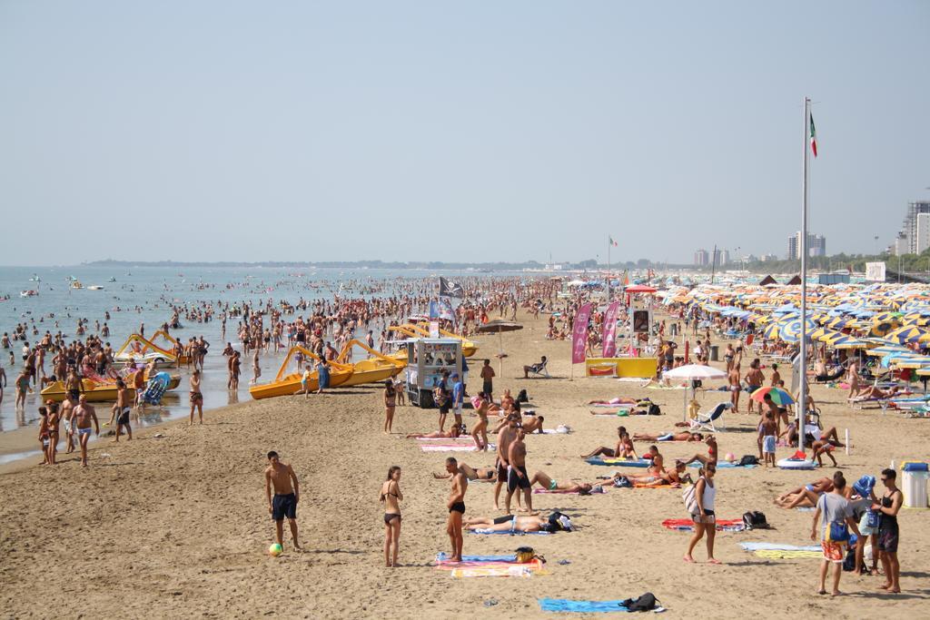Hotel Zen Lignano Sabbiadoro Eksteriør bilde